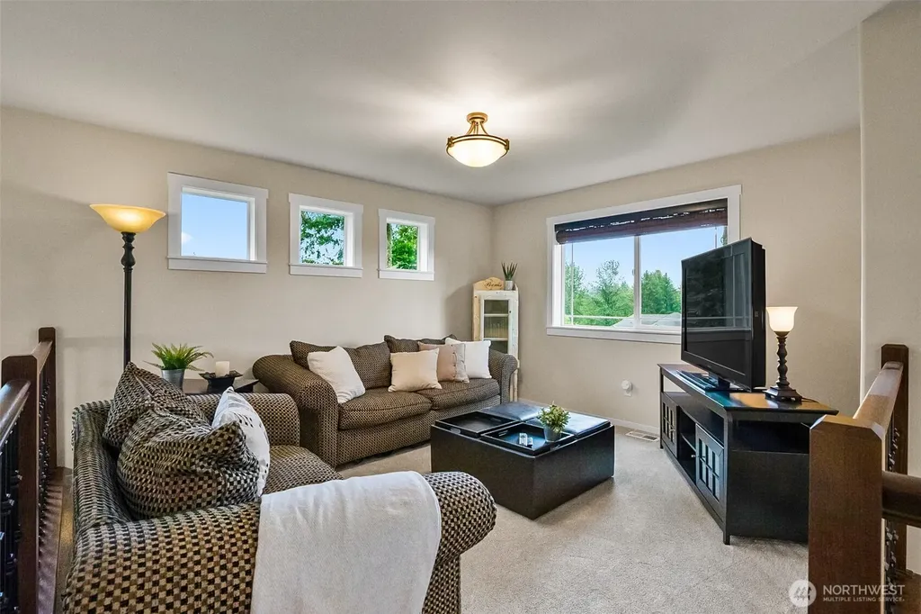 10910 204th Avenue SE Snohomish WA 98290