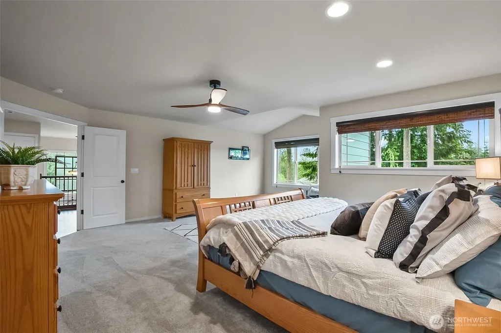 10910 204th Avenue SE Snohomish WA 98290