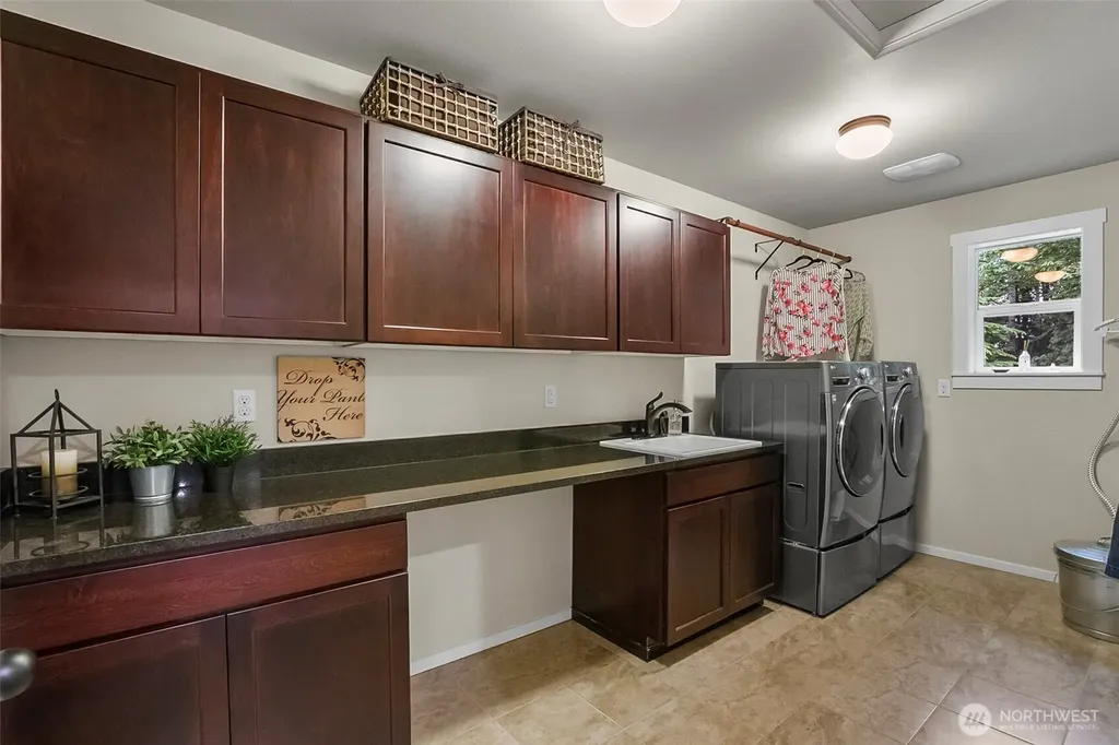 10910 204th Avenue SE Snohomish WA 98290