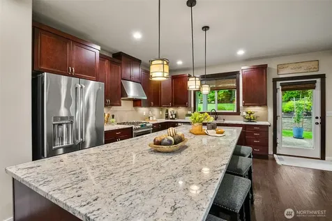10910 204th Avenue SE Snohomish WA 98290