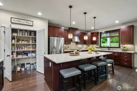 10910 204th Avenue SE Snohomish WA 98290