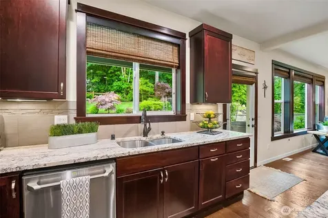 10910 204th Avenue SE Snohomish WA 98290
