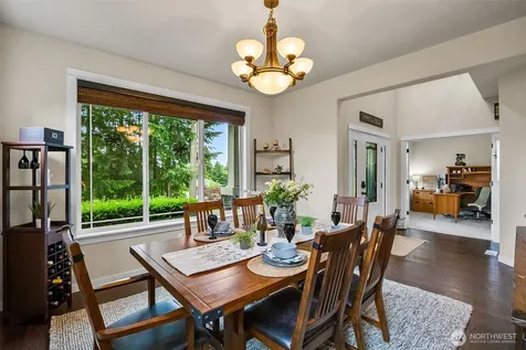 10910 204th Avenue SE Snohomish WA 98290