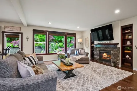 10910 204th Avenue SE Snohomish WA 98290