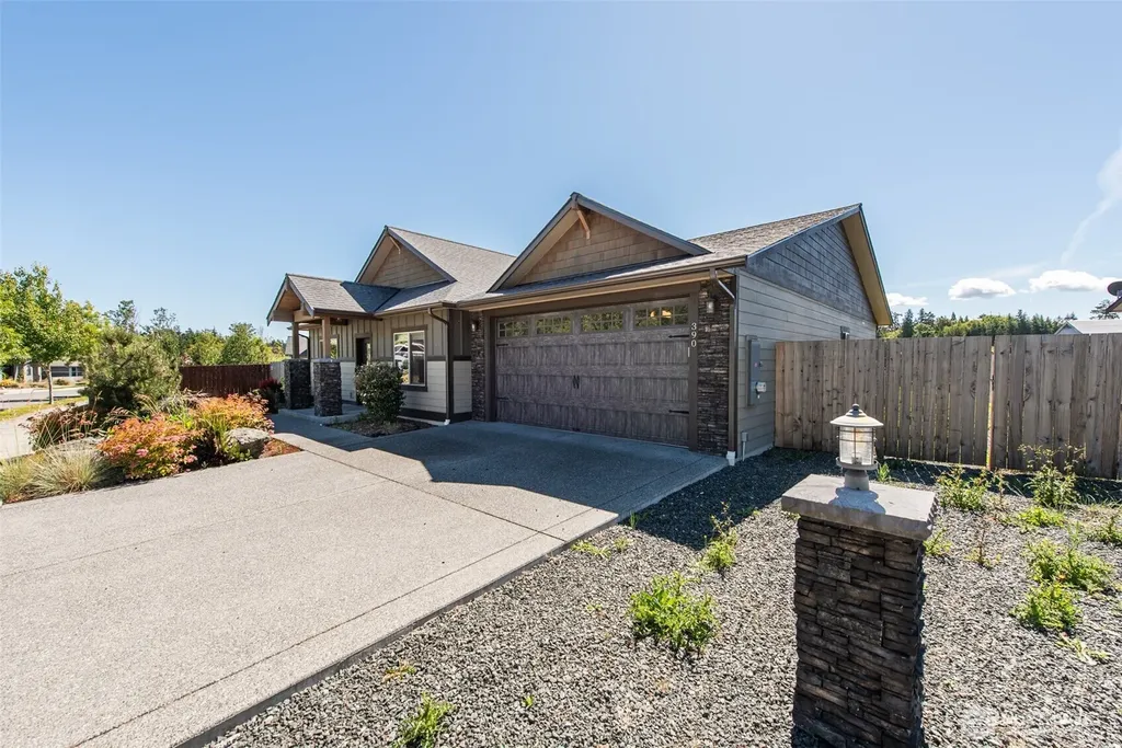 390 Broadmoor Street Sequim WA 98382