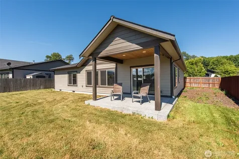 390 Broadmoor Street Sequim WA 98382