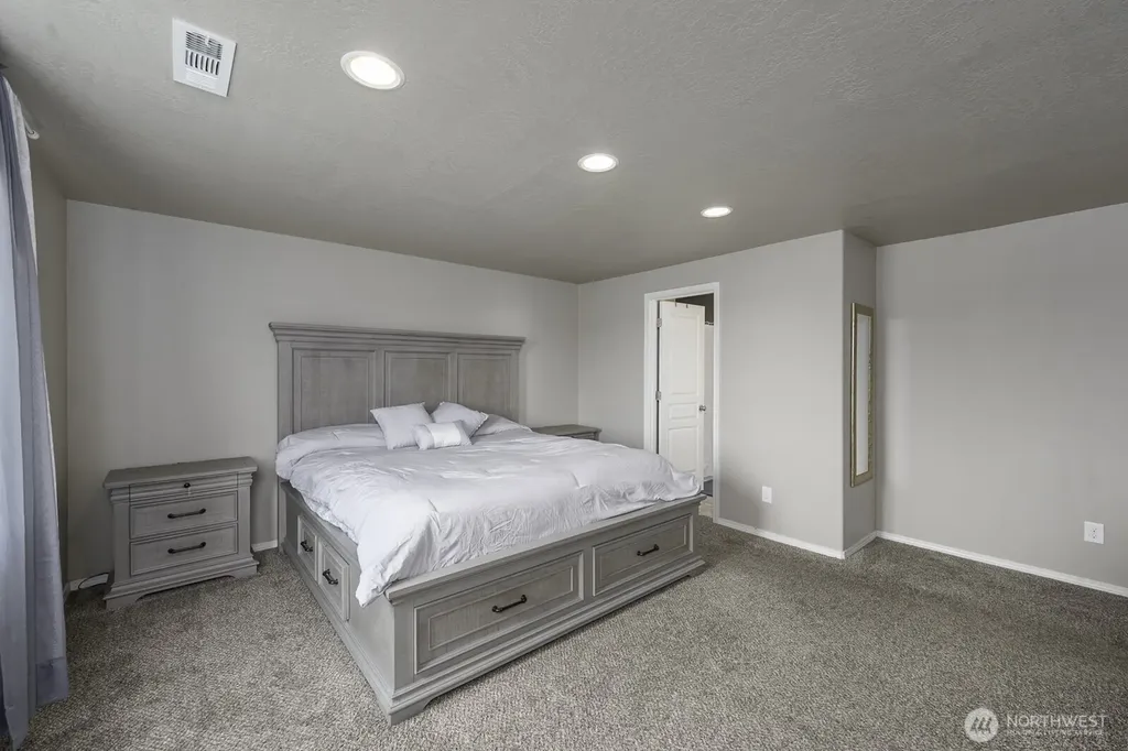 1361 E Nen Drive Moses Lake WA 98837