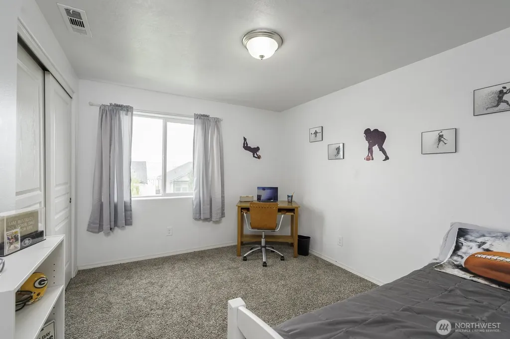 1361 E Nen Drive Moses Lake WA 98837