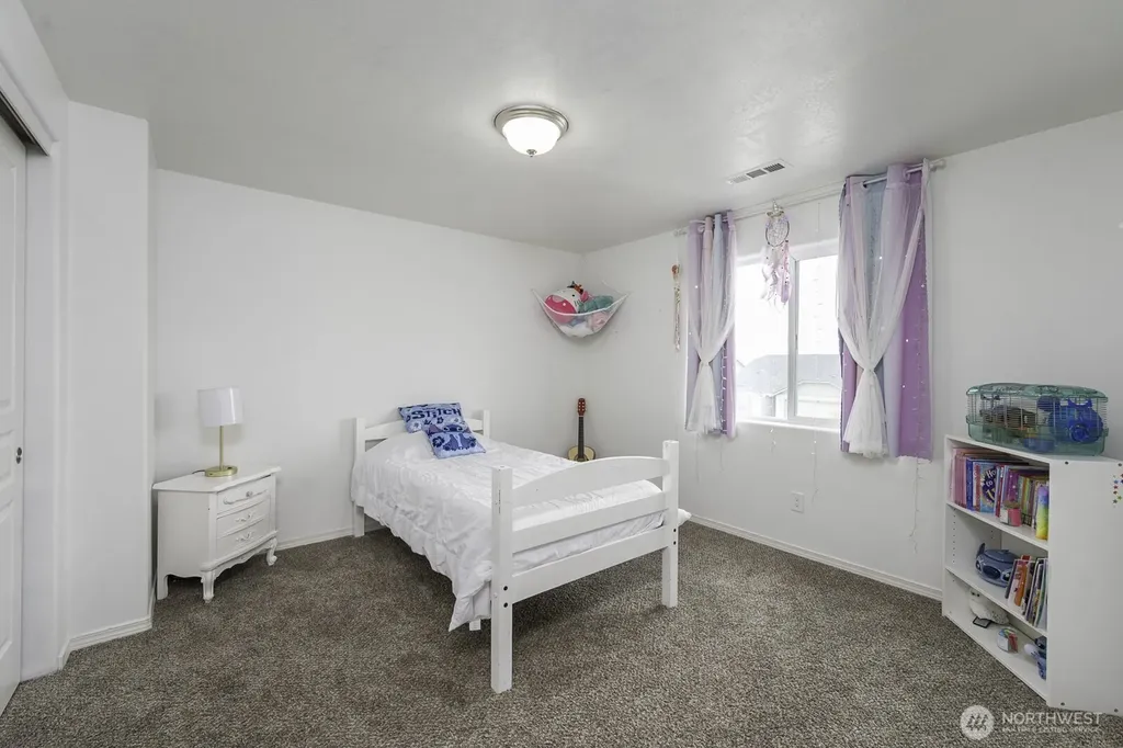 1361 E Nen Drive Moses Lake WA 98837
