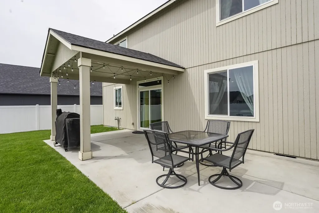 1361 E Nen Drive Moses Lake WA 98837