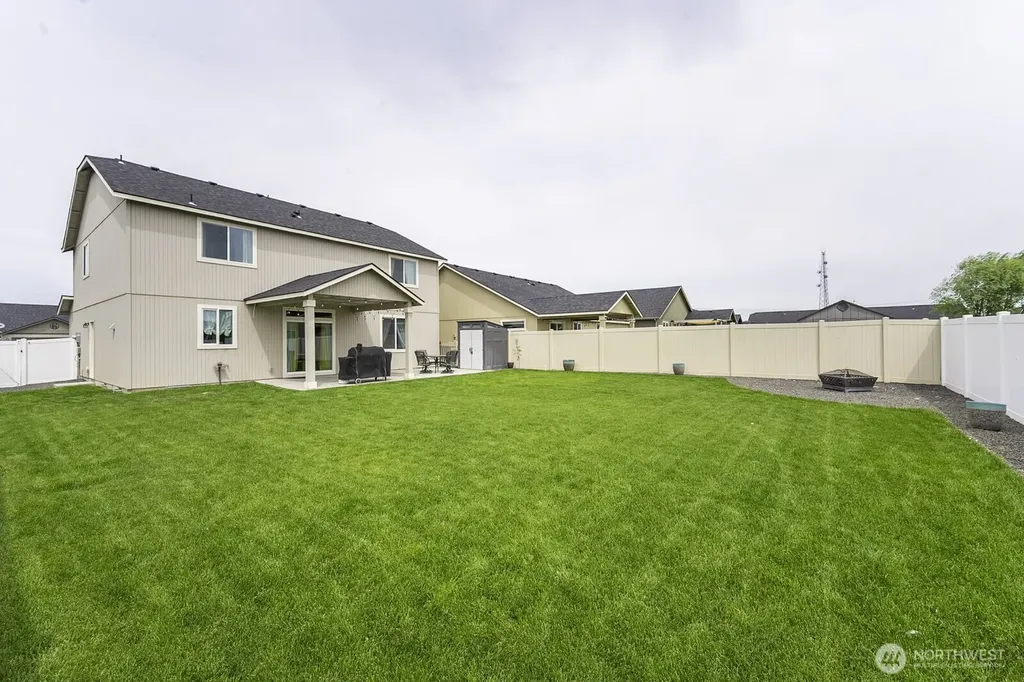 1361 E Nen Drive Moses Lake WA 98837