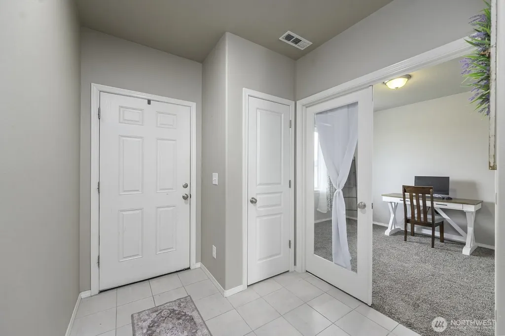 1361 E Nen Drive Moses Lake WA 98837