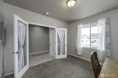 1361 E Nen Drive Moses Lake WA 98837