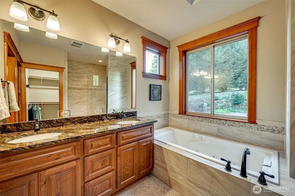 195 Patriot Road Woodland WA 98674