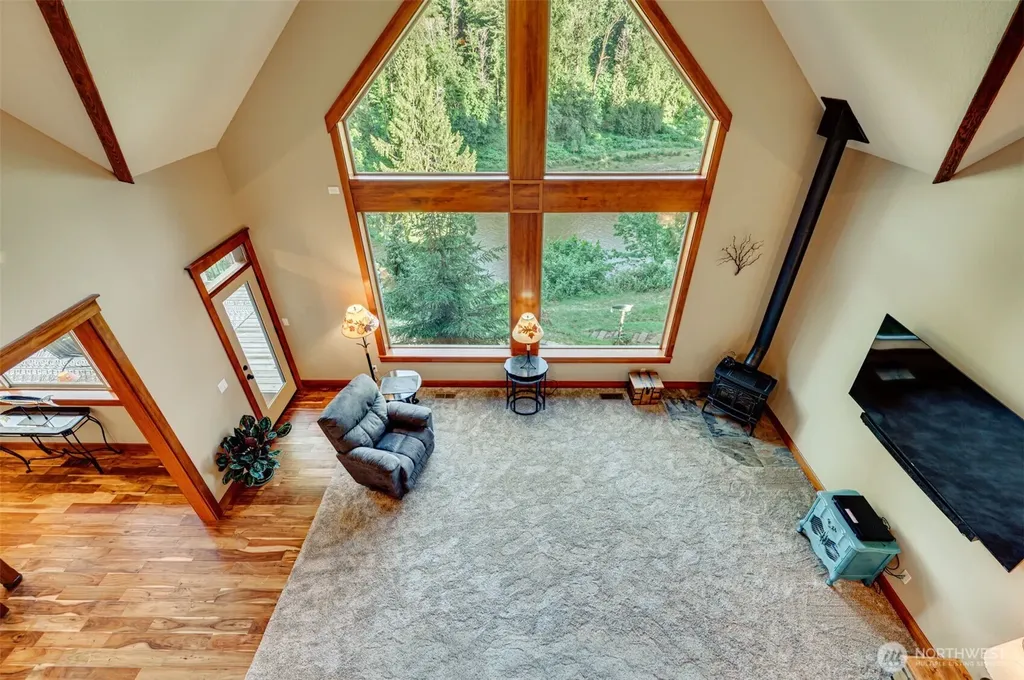 195 Patriot Road Woodland WA 98674