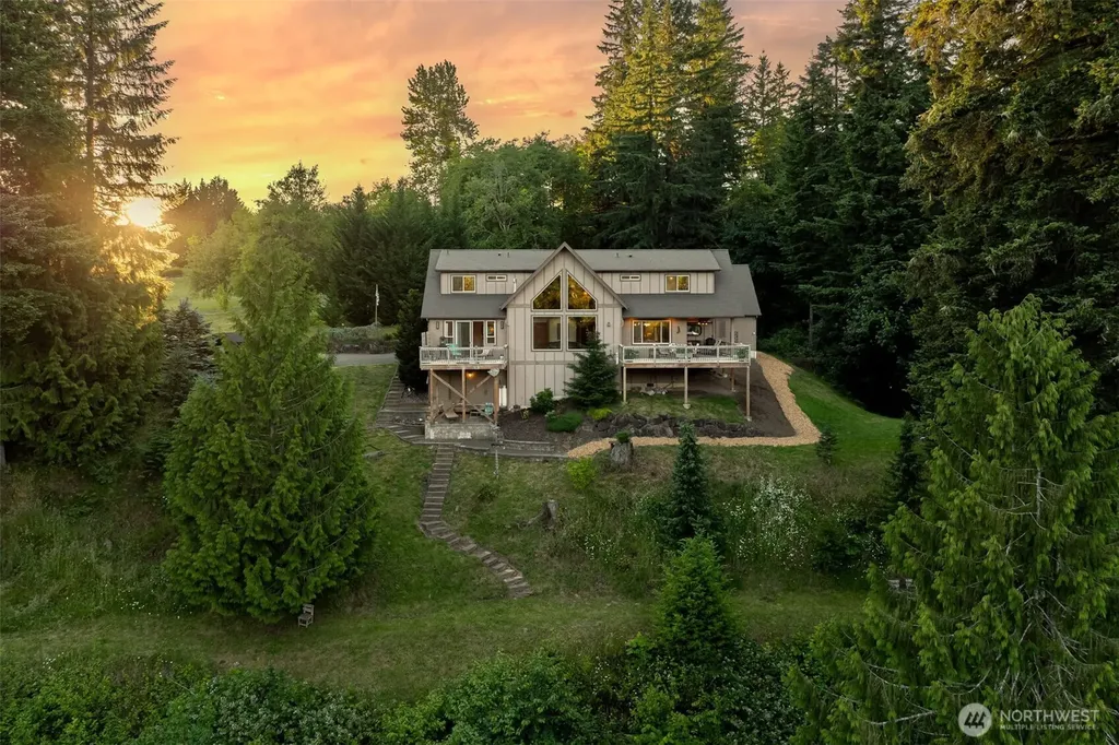 195 Patriot Road Woodland WA 98674