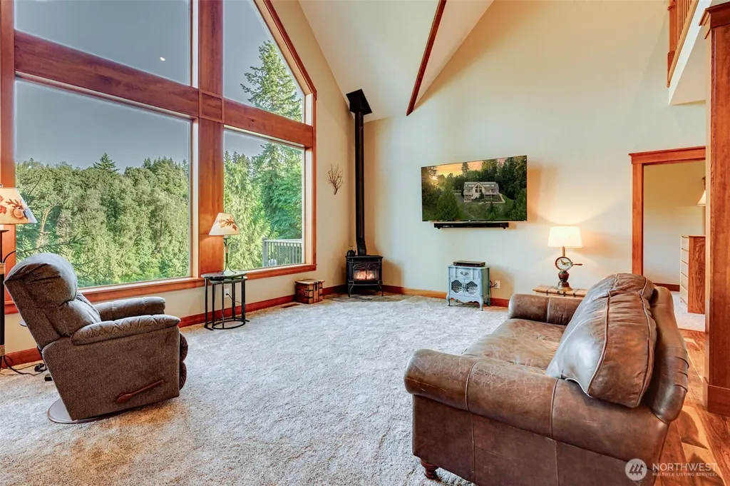 195 Patriot Road Woodland WA 98674