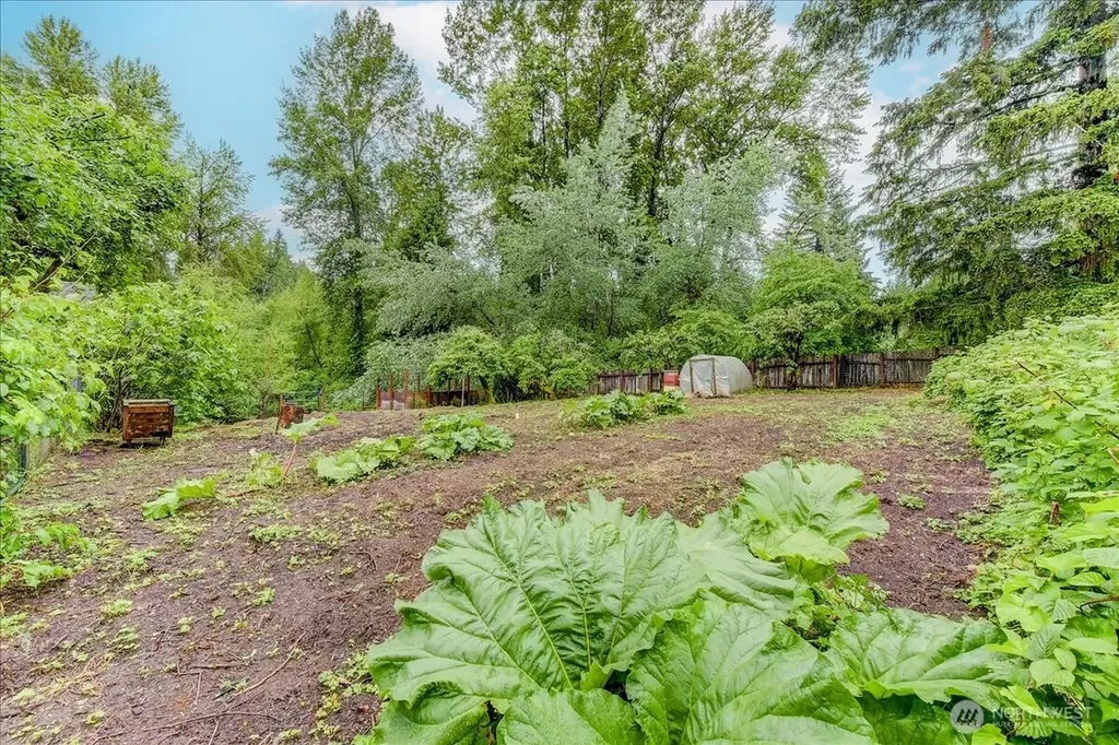 18115 185th Avenue NE Woodinville WA 98072