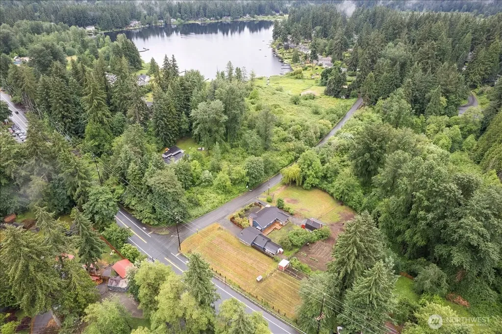 18115 185th Avenue NE Woodinville WA 98072