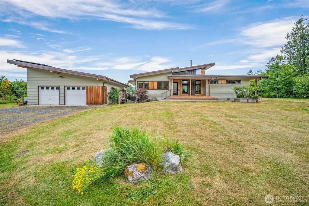 4860 Mission Road Bellingham WA 98226