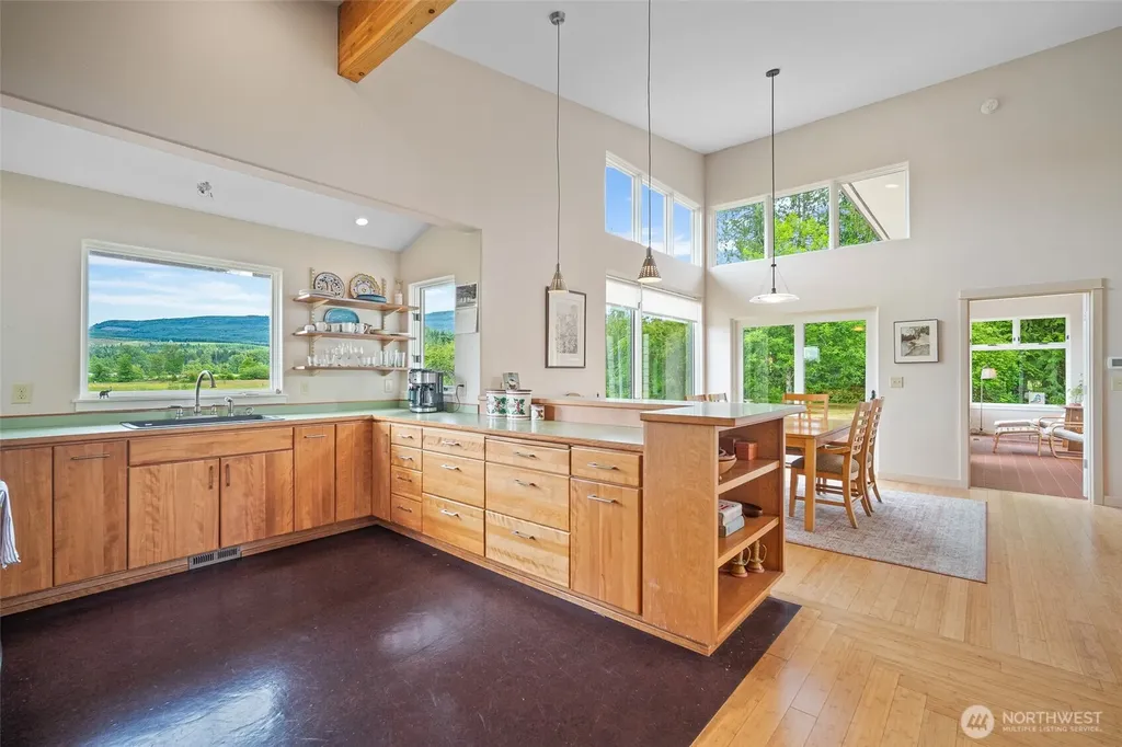 4860 Mission Road Bellingham WA 98226