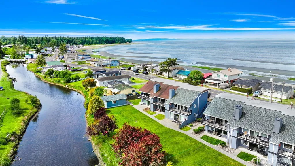 7530 Birch Bay Drive Blaine WA 98230