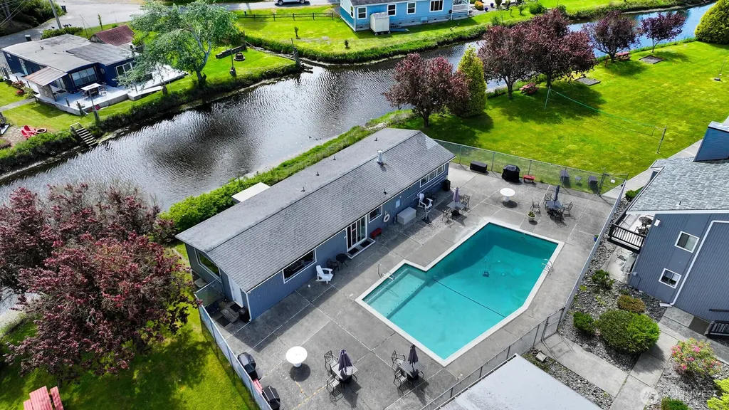 7530 Birch Bay Drive Blaine WA 98230