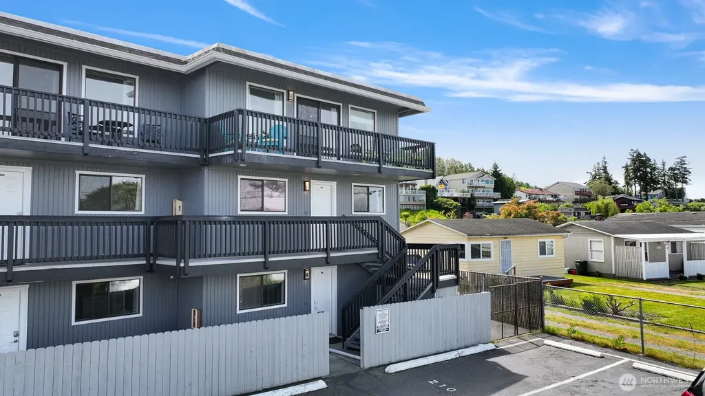 7530 Birch Bay Drive Blaine WA 98230