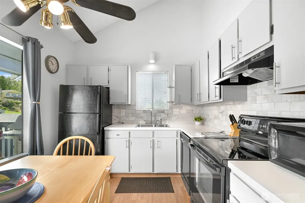 7530 Birch Bay Drive Blaine WA 98230