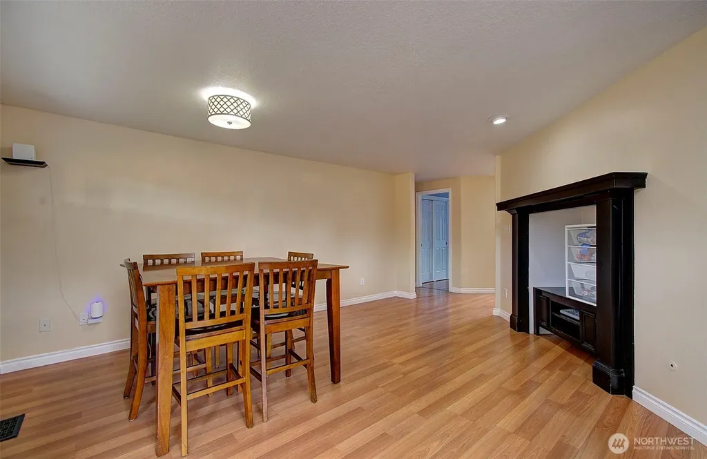 10403 NW 15th Avenue Vancouver WA 98685