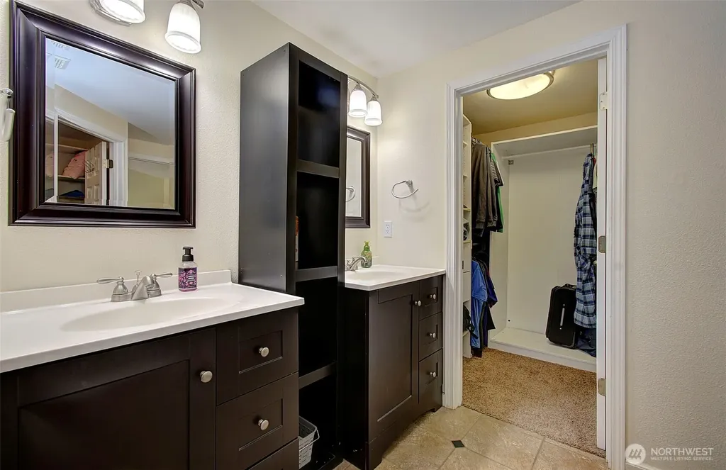10403 NW 15th Avenue Vancouver WA 98685