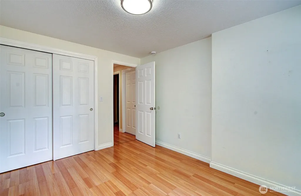 10403 NW 15th Avenue Vancouver WA 98685