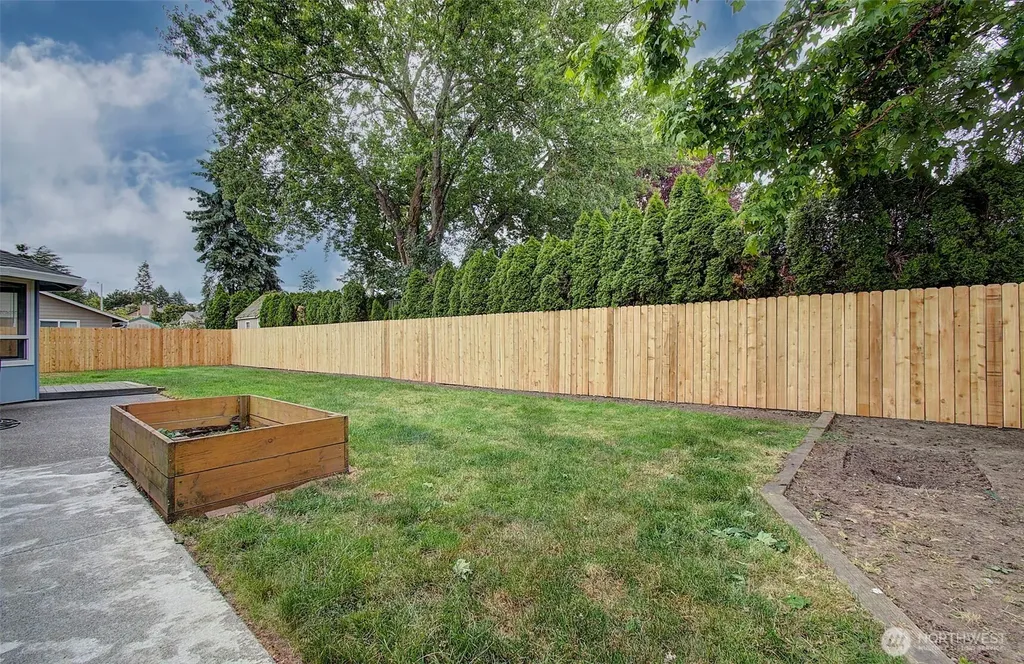 10403 NW 15th Avenue Vancouver WA 98685