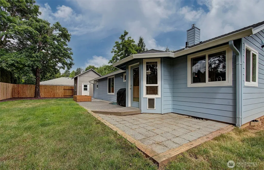 10403 NW 15th Avenue Vancouver WA 98685