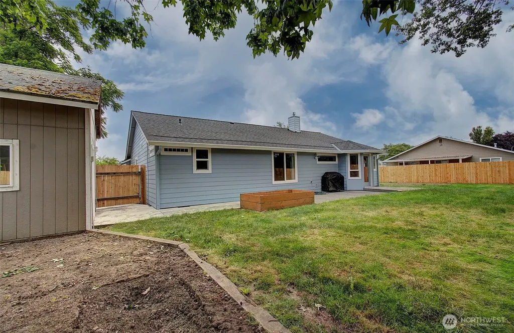 10403 NW 15th Avenue Vancouver WA 98685