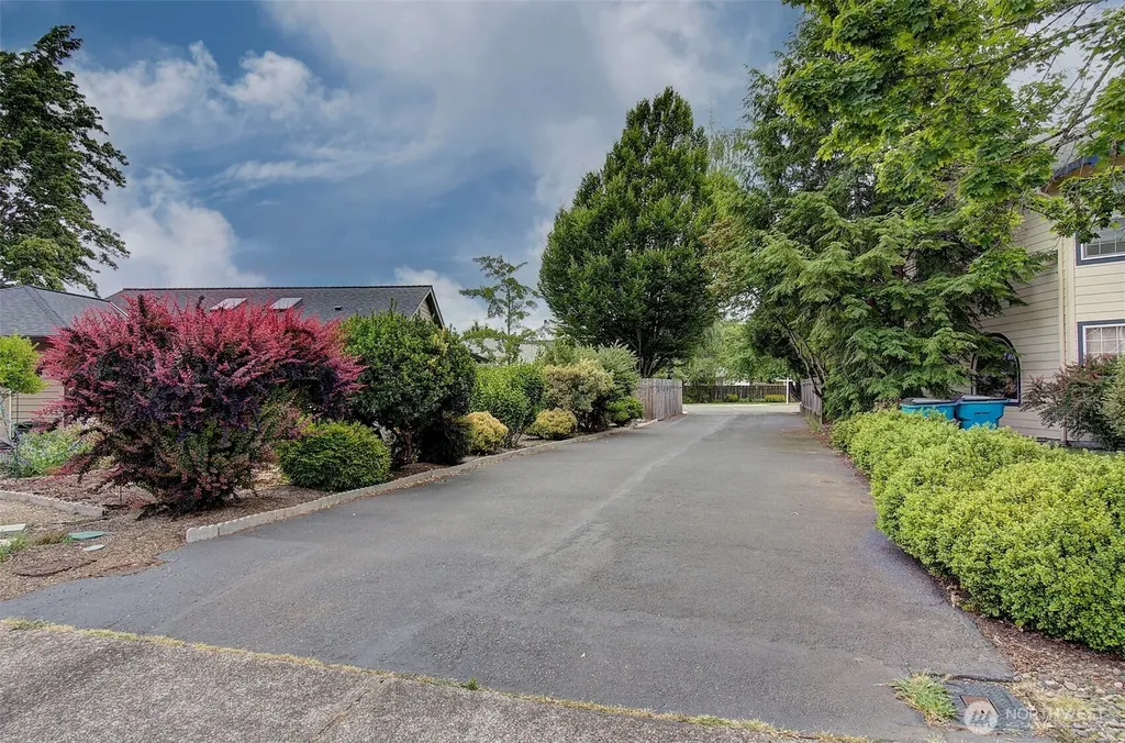 10403 NW 15th Avenue Vancouver WA 98685