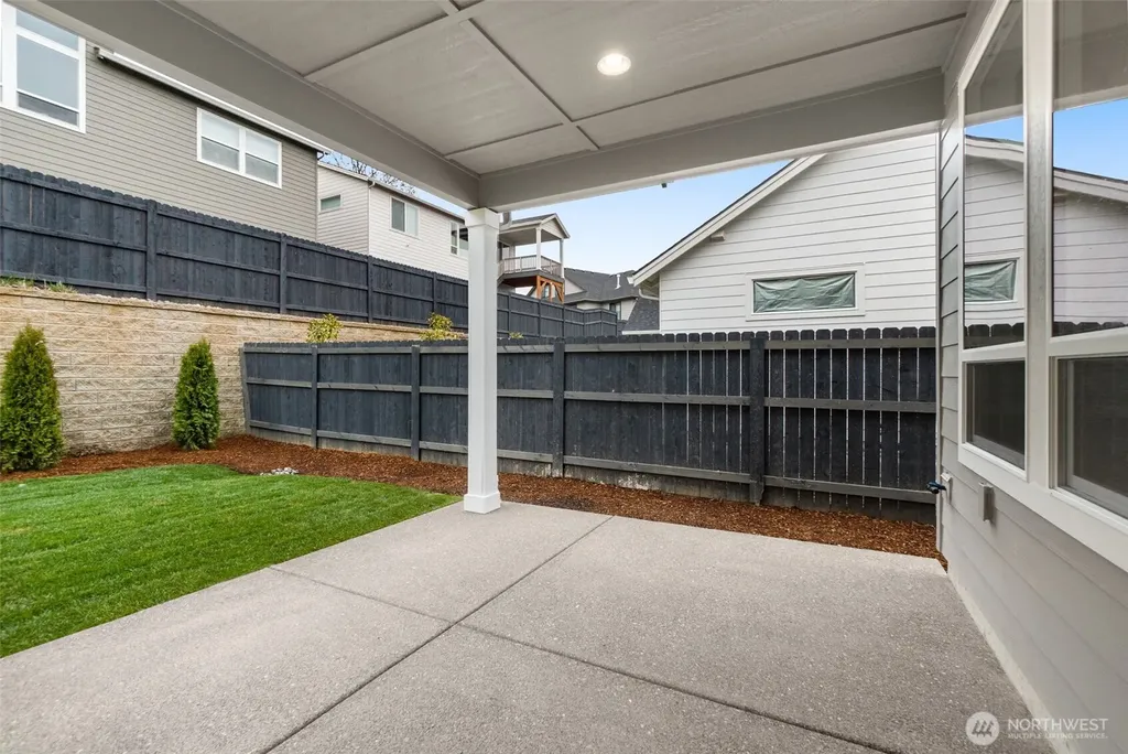1828 133rd St Court S Tacoma WA 98444