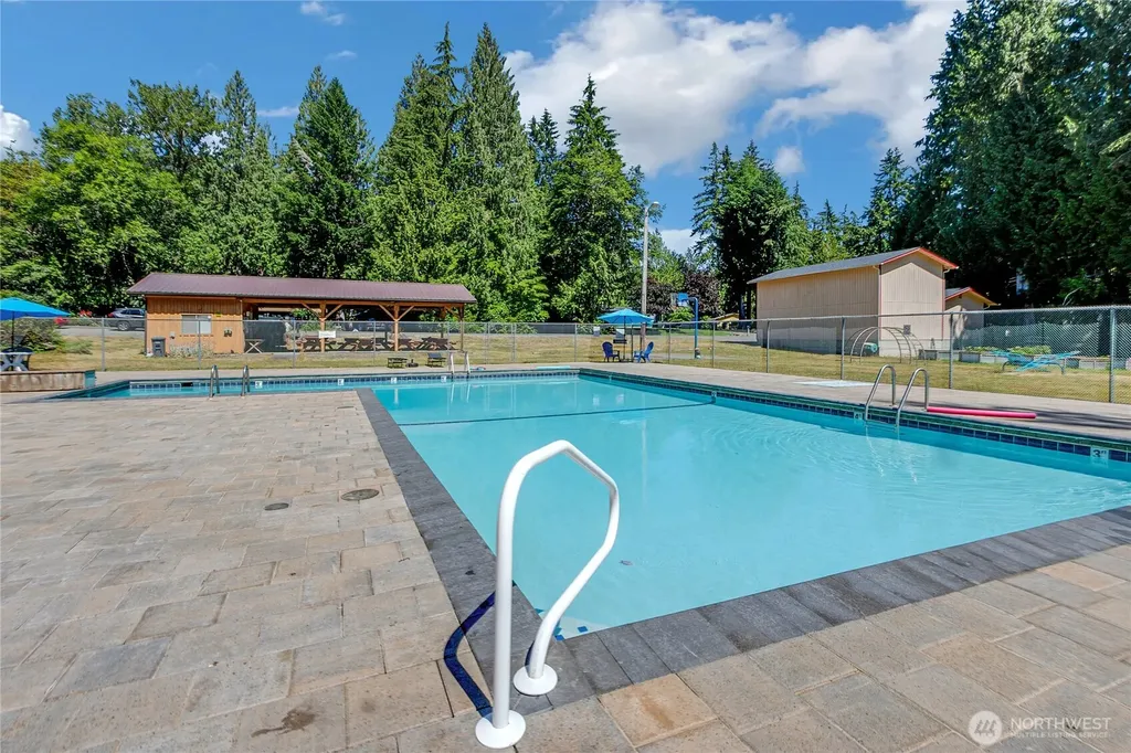 600 N Beacon Point Loop N Lilliwaup WA 98555