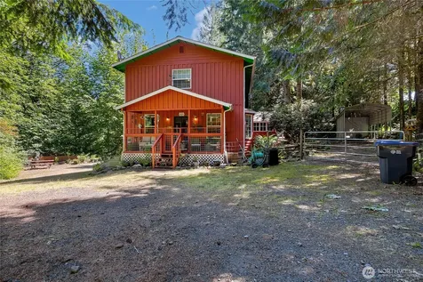 600 N Beacon Point Loop N Lilliwaup WA 98555