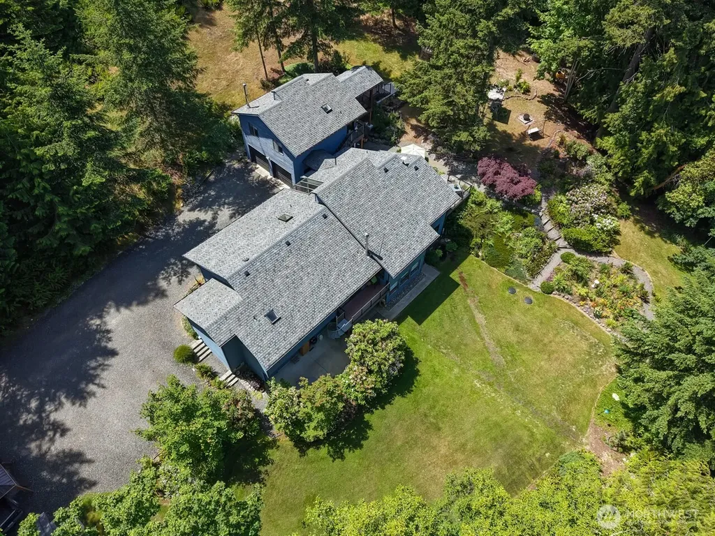 492 Walkabout Way Port Angeles WA 98363