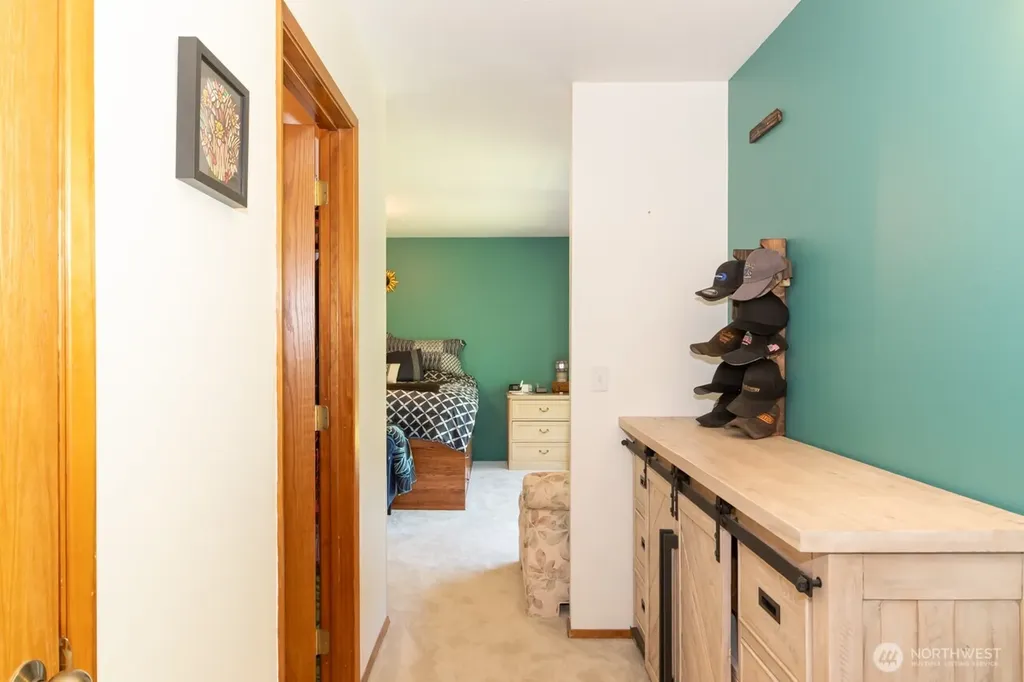 492 Walkabout Way Port Angeles WA 98363