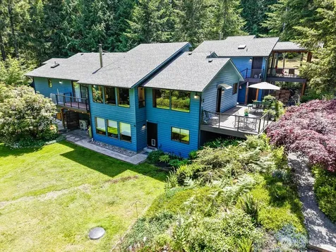 492 Walkabout Way Port Angeles WA 98363