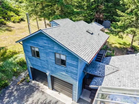 492 Walkabout Way Port Angeles WA 98363
