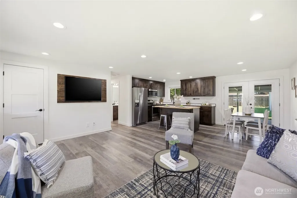 11925 36th Drive NE Marysville WA 98271