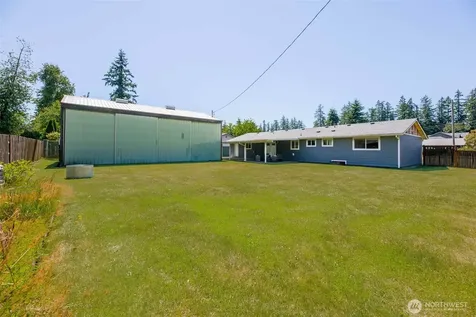 11925 36th Drive NE Marysville WA 98271
