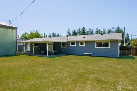 11925 36th Drive NE Marysville WA 98271