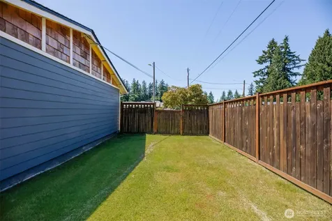 11925 36th Drive NE Marysville WA 98271
