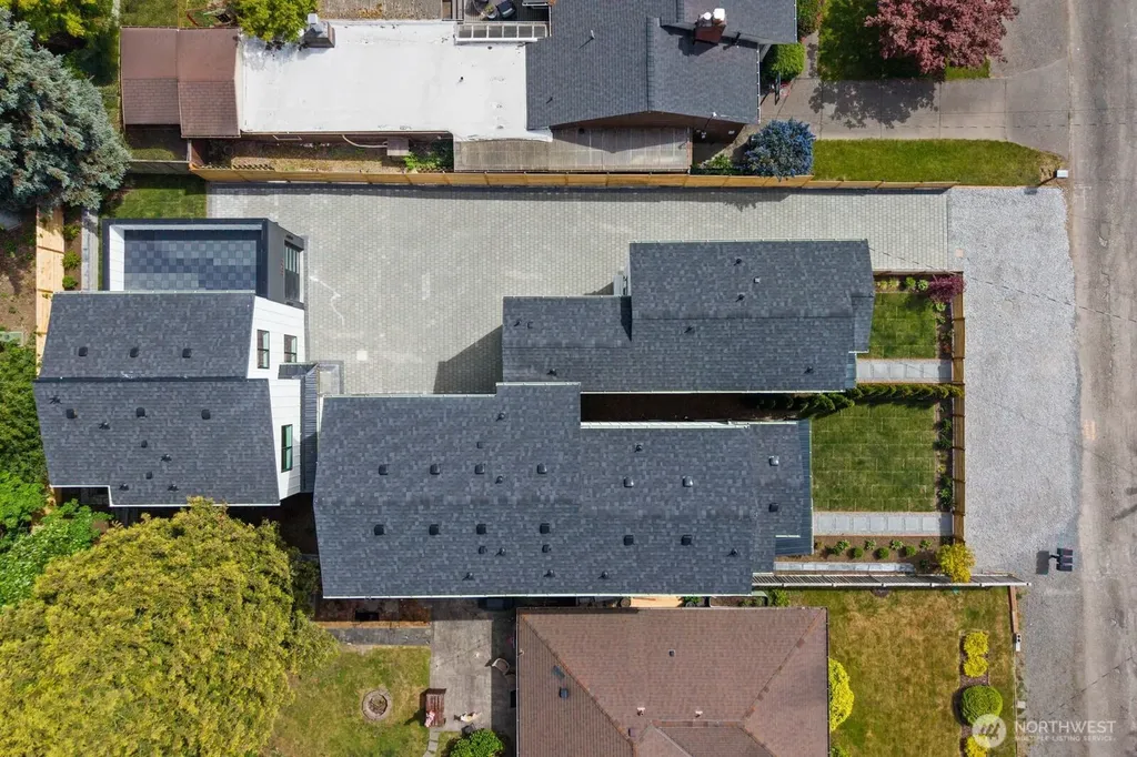 11746 Dayton Avenue N Seattle WA 98133