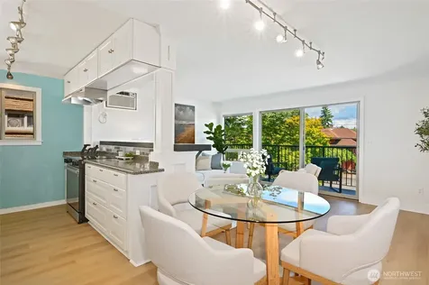 4219 Whitman Avenue N Seattle WA 98103