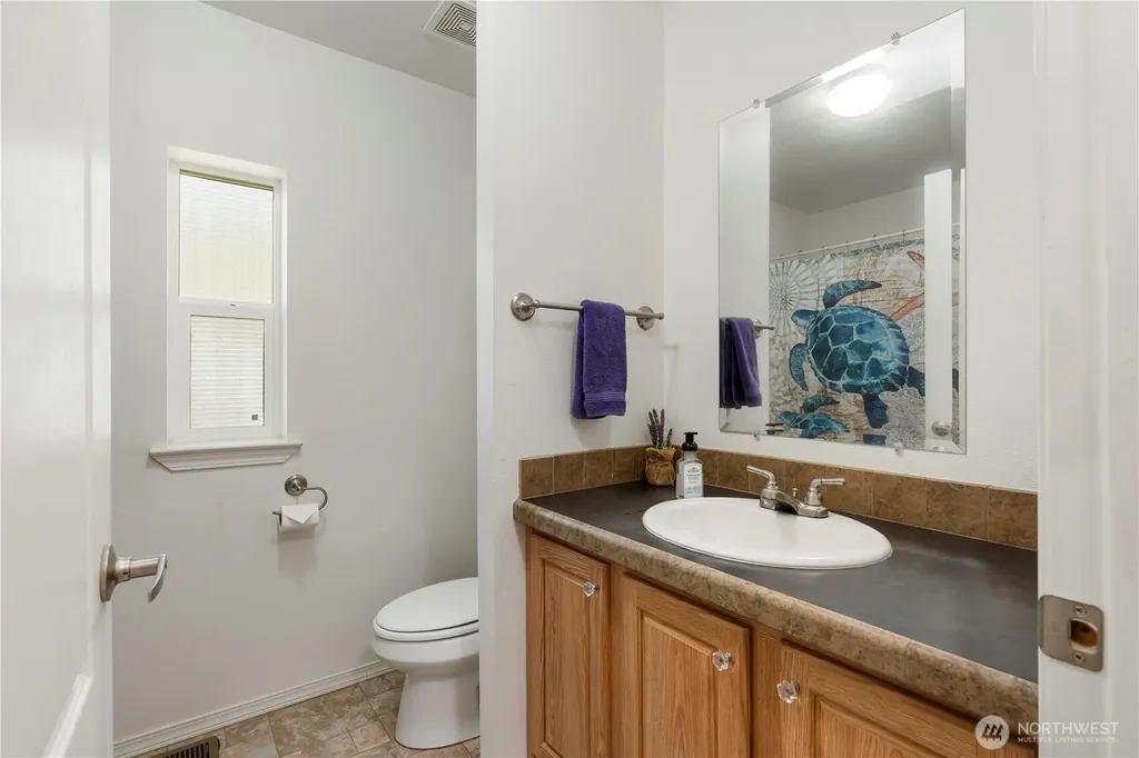 611 Cedar Avenue Port Hadlock WA 98339